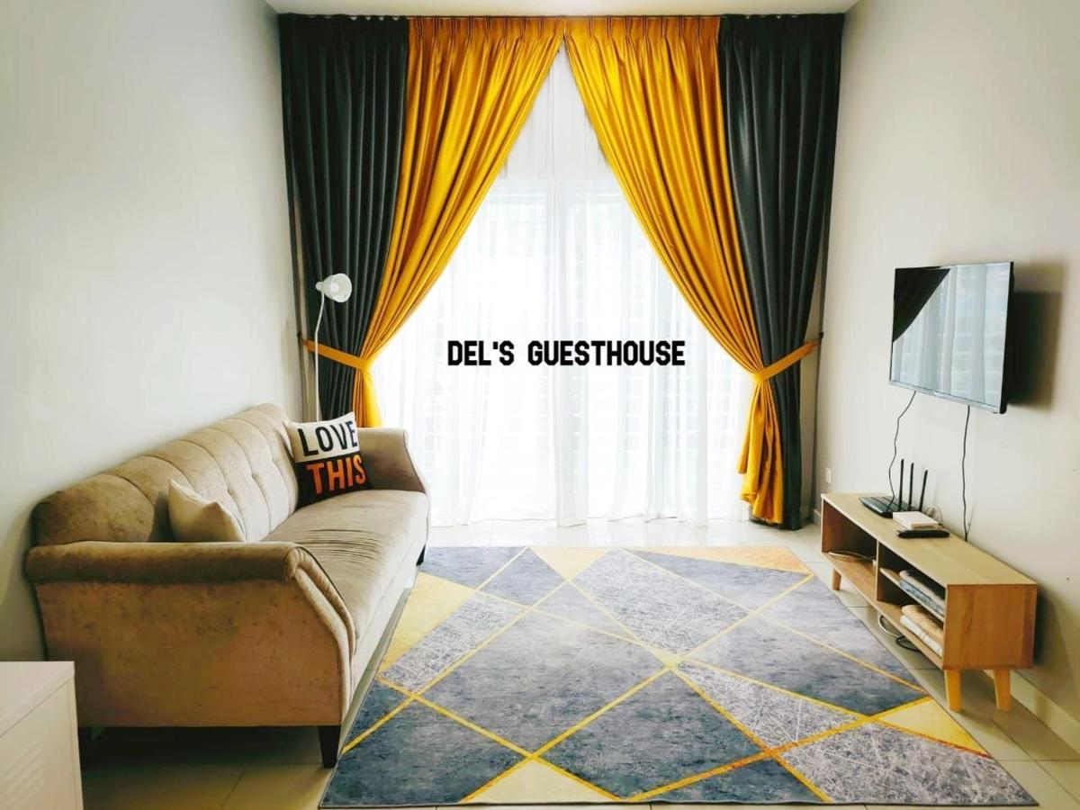 Del'S Guesthouse @ Southville Same Level With Pool Fits 8 방이 외부 사진
