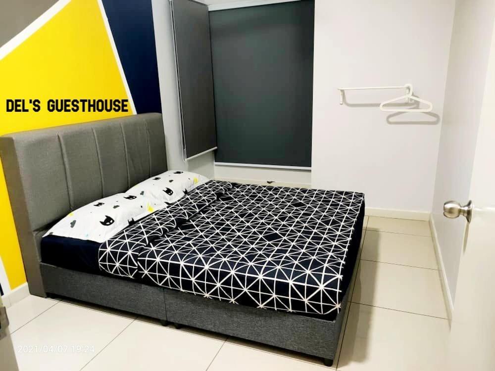Del'S Guesthouse @ Southville Same Level With Pool Fits 8 방이 외부 사진